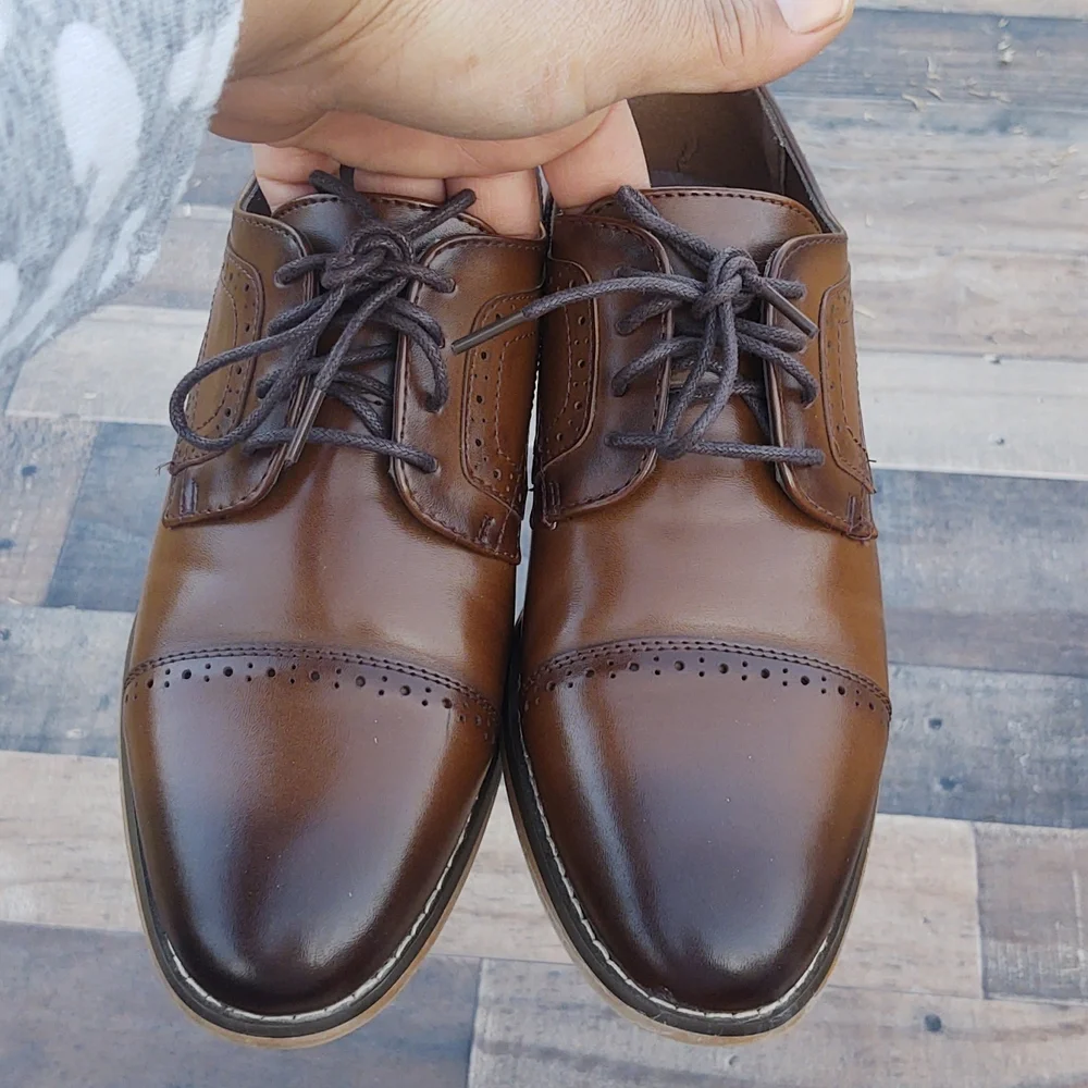 Stacy Adams  Cognac Dickson Oxford sz 4 Boys